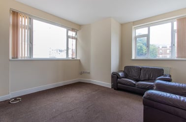 Newport Road, Roath, Cardiff - Image 3